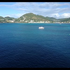 Meet your Posher, Adeline